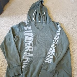 Under Armour sweatshirt